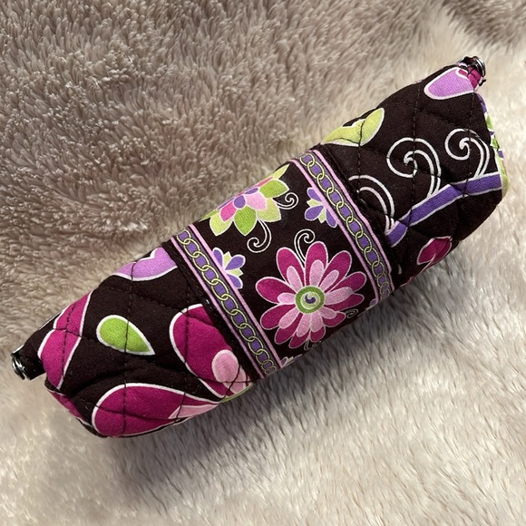 VERA BRADLEY PURPLE PUNCH Case - Picture 7 of 14